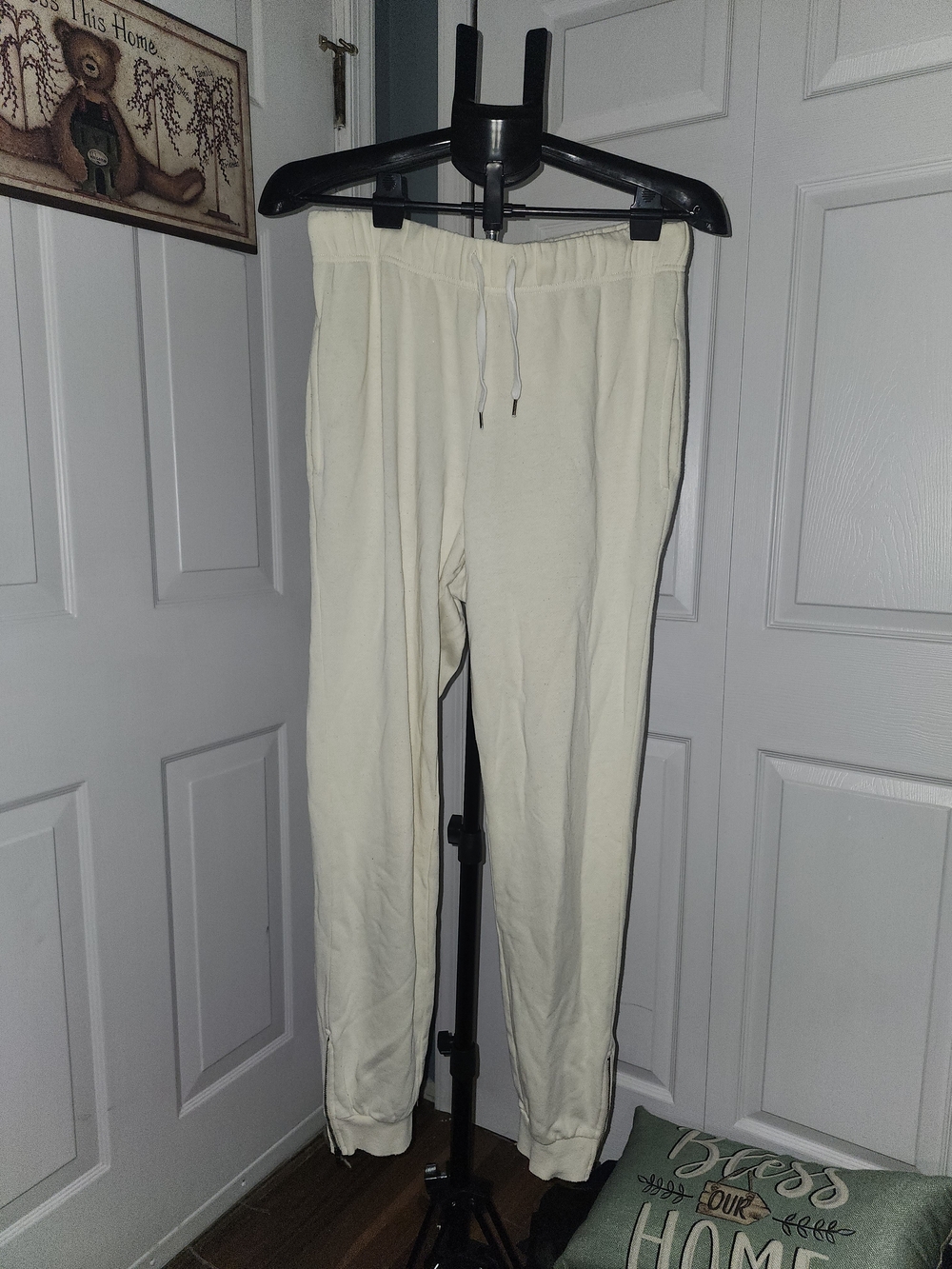 Honeydew USA Cream Drawstring Jogger Pants